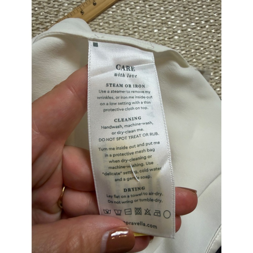 Ravella Luxury Silk Collection V-Neck Camisole Tank Top Ivory quiet luxury 6 - Picture 5 of 7